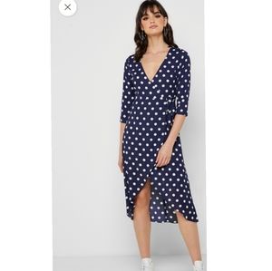 Forever 21 Wrap Polka dot Flowy light dress M